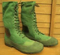 Equipment – Boots – Tropical Jungle, In Theatre Made “Malaya” Green Canvas & Black Rubber. Size UK 9. c.1950’s / 60’s. image 3